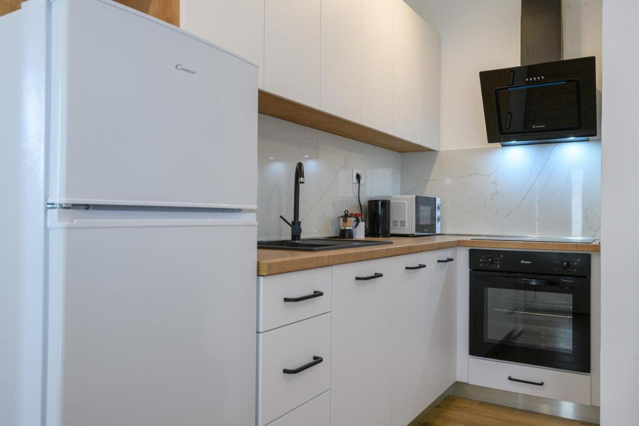 Apartman Emaro *
